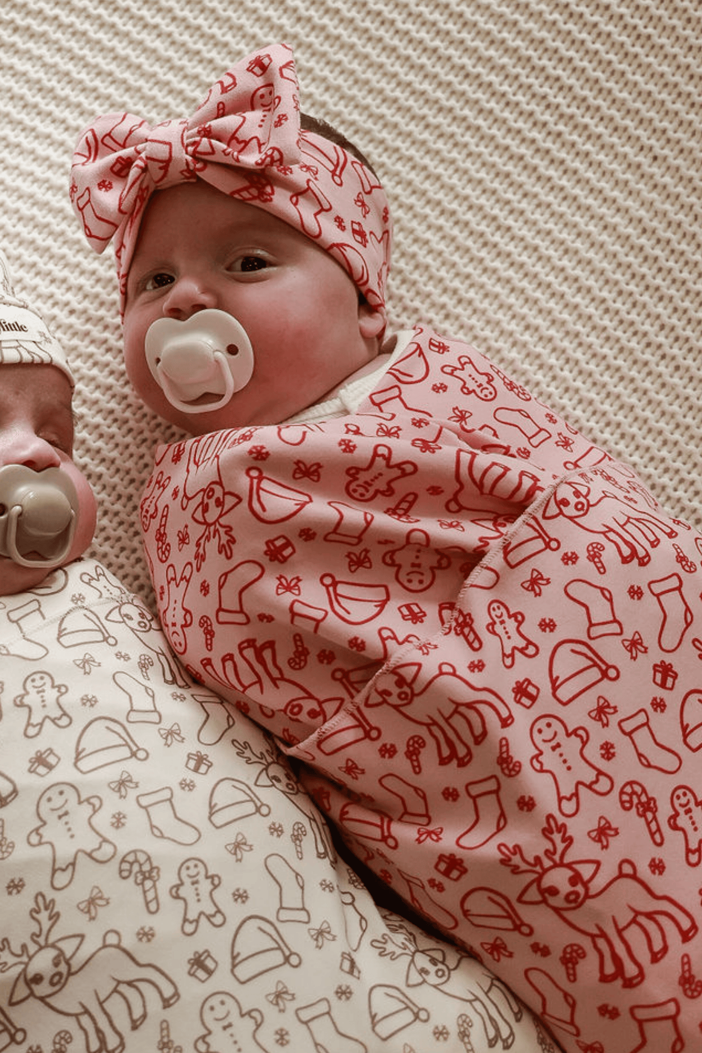 Merry Swaddle & Bow Set