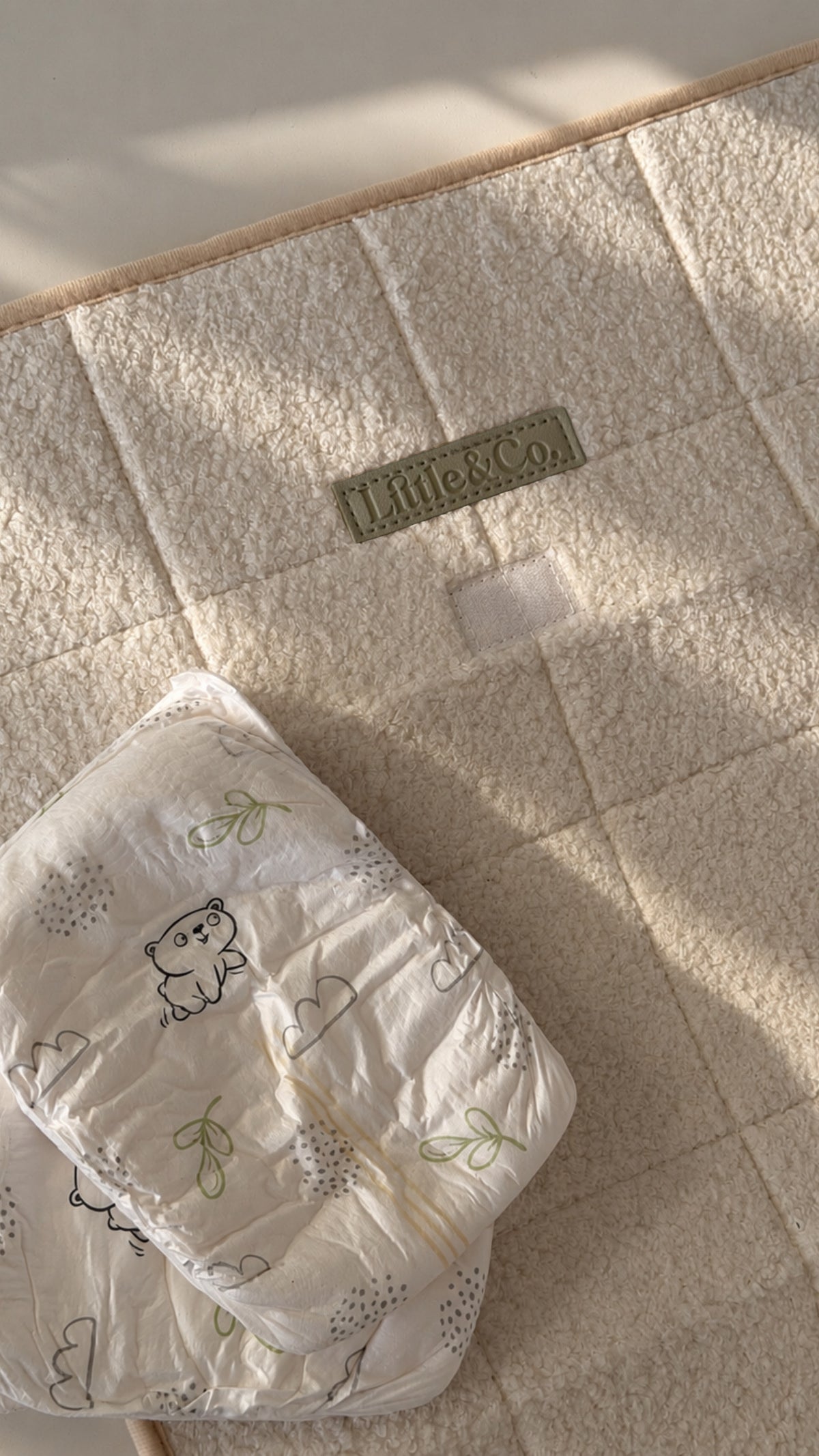 Sample Rolled Bouclé Change Pad