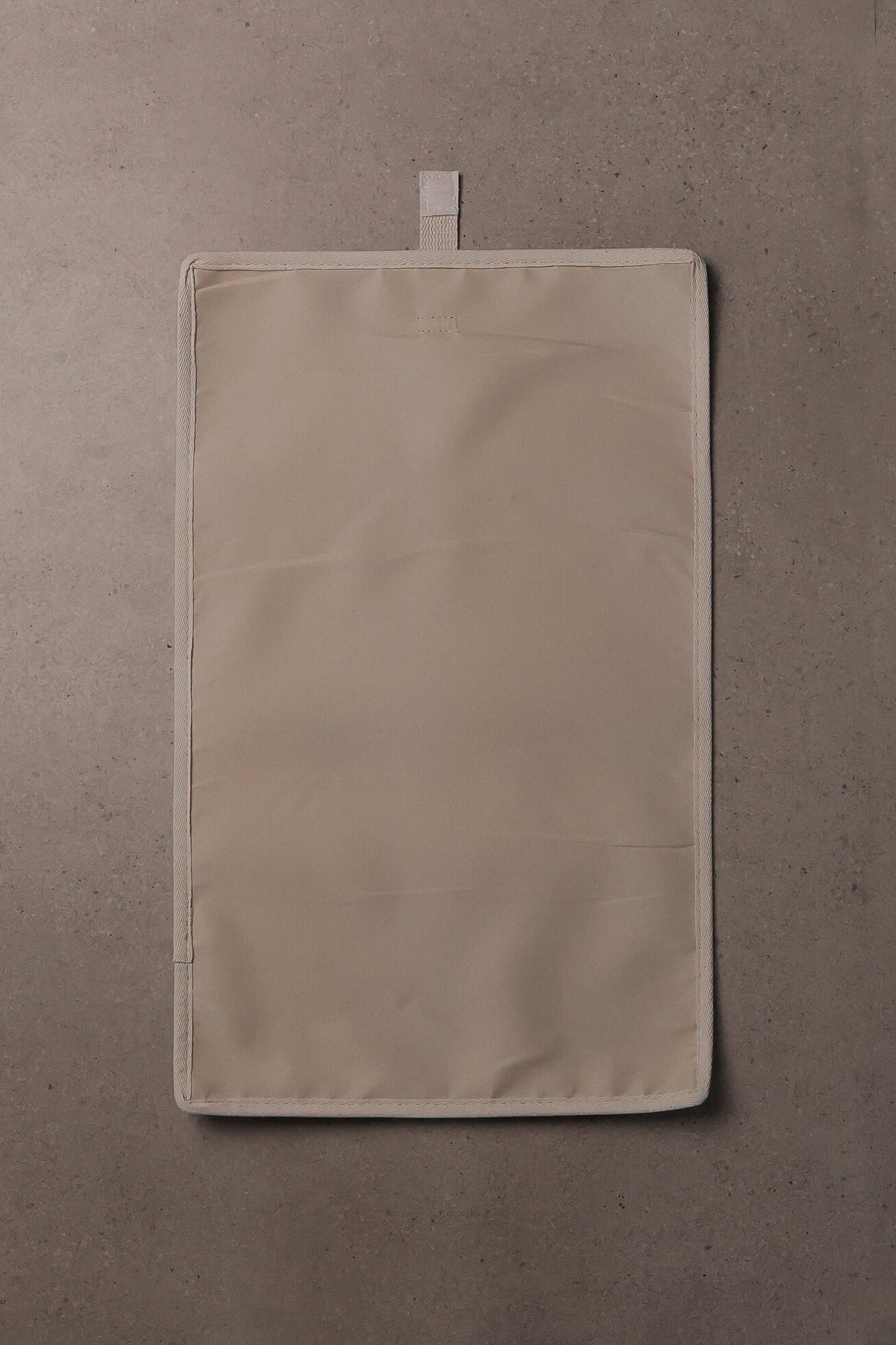 Change mat laying flat with a wipeable surface