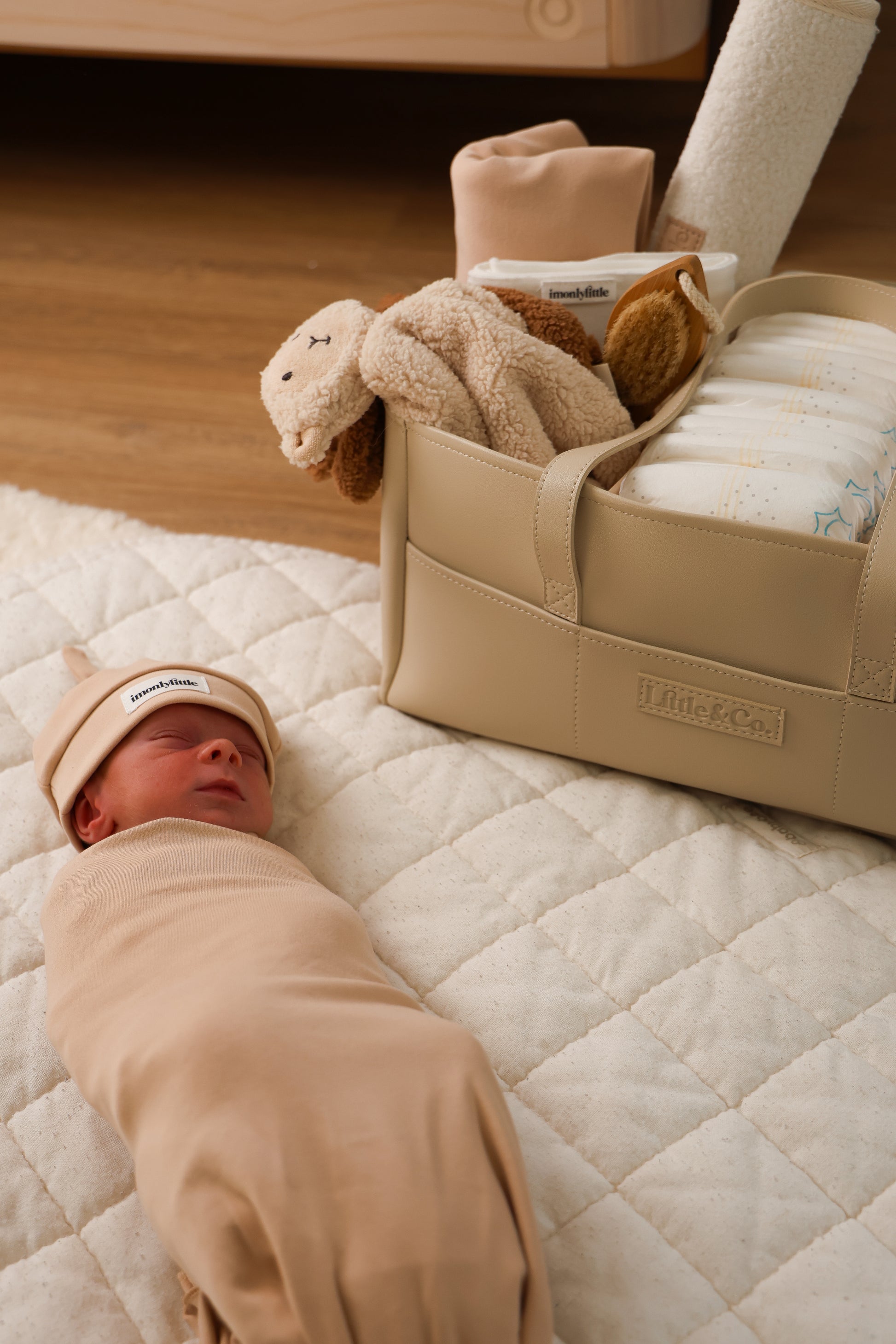 Luxe Naddy Caddy Newborn Sand Colour