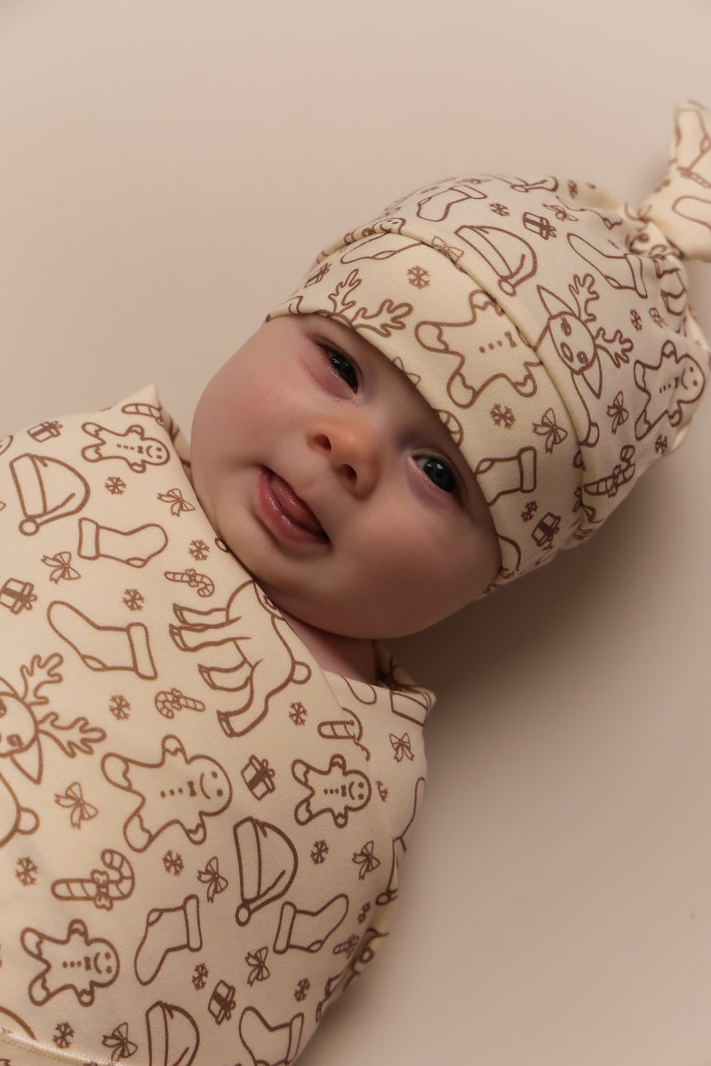 Merry Swaddle & Beanie Set